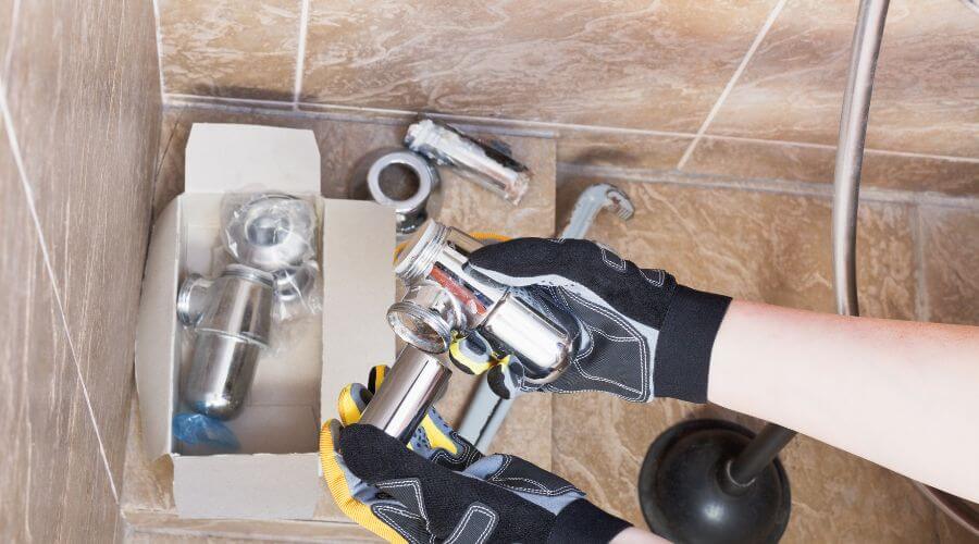 Expert Emergency Roof Repairs services in Yalaha, FL